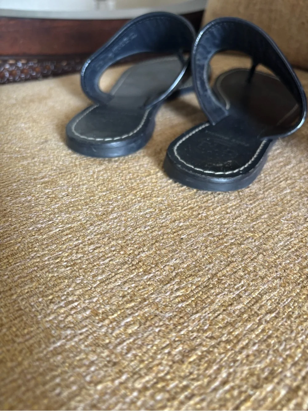 Tory Burch Navy blue and ivory thongs Laser-Cut Leather Toe-Post Sandals 8M
